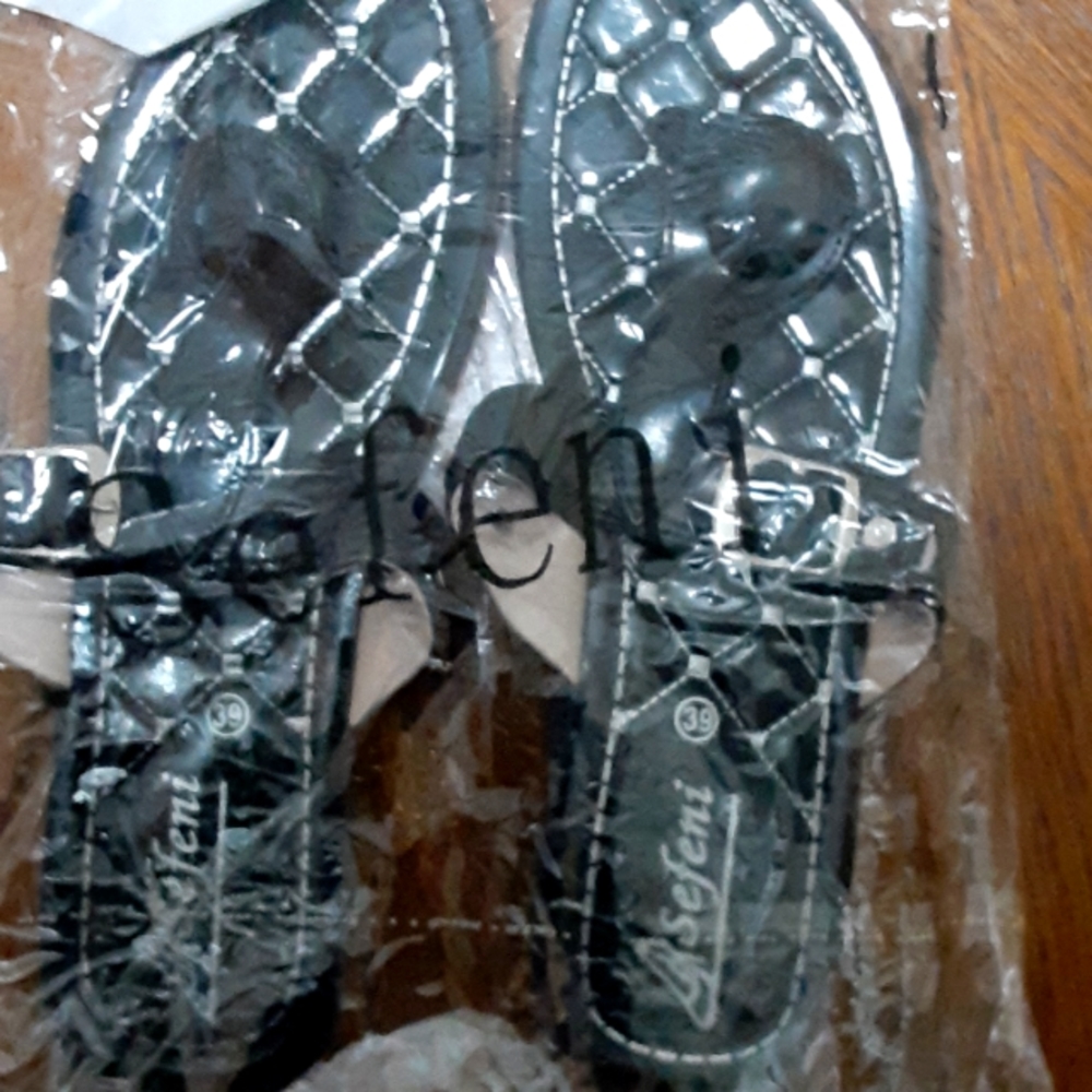 Slippers